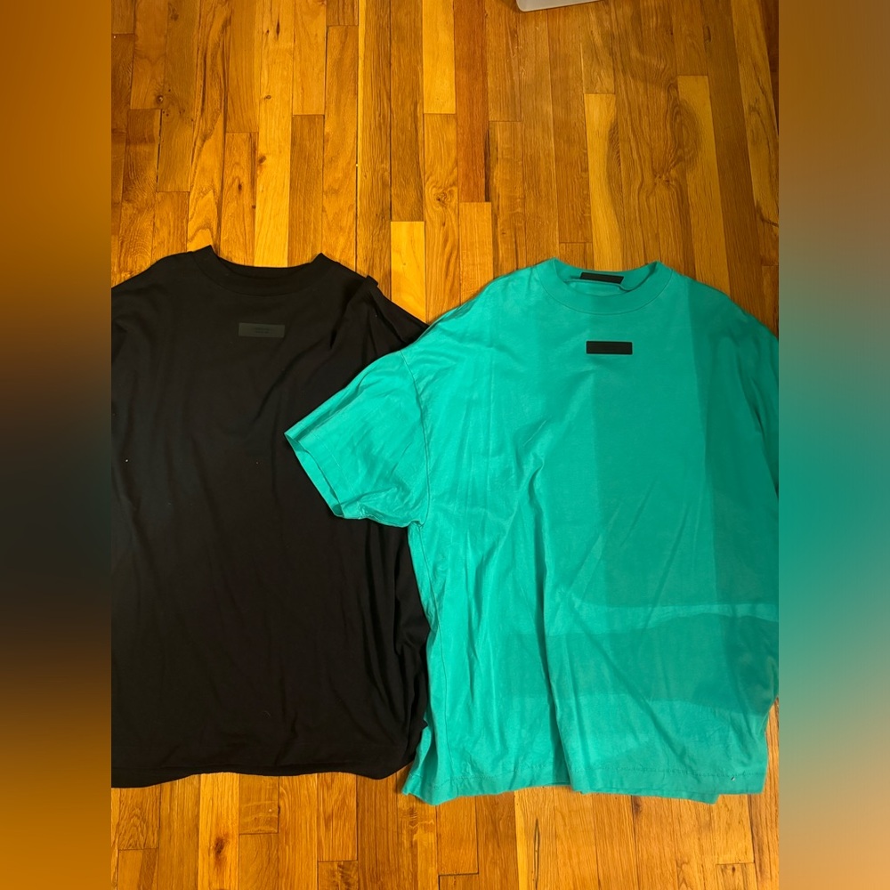 Essentials Black and Teal T-Shirts XL